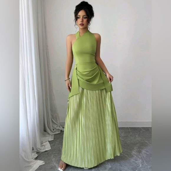 Style Halter Dress, Elegant Vacation Style - Picture 1 of 5